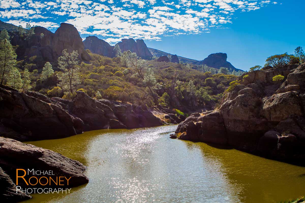 pinnacles national park lake